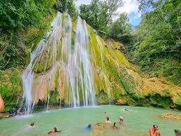 Samana desde Punta Cana (El Limon + Cayo Levantado)